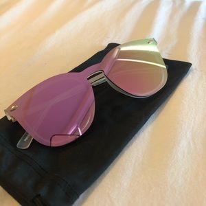 Pink Mirrored Sunglasses